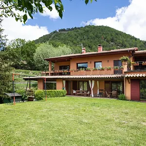 Сasa de vacaciones L'ado, Ripoll